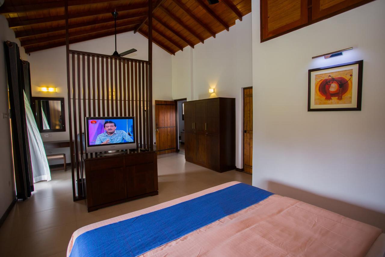 Villa Jasmine Breeze Kaduwela Ngoại thất bức ảnh
