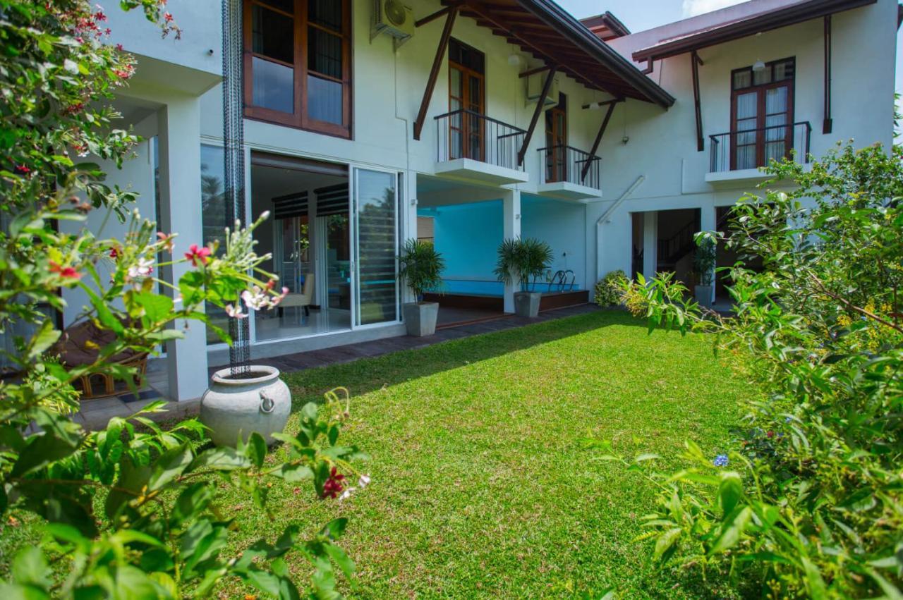 Villa Jasmine Breeze Kaduwela Ngoại thất bức ảnh