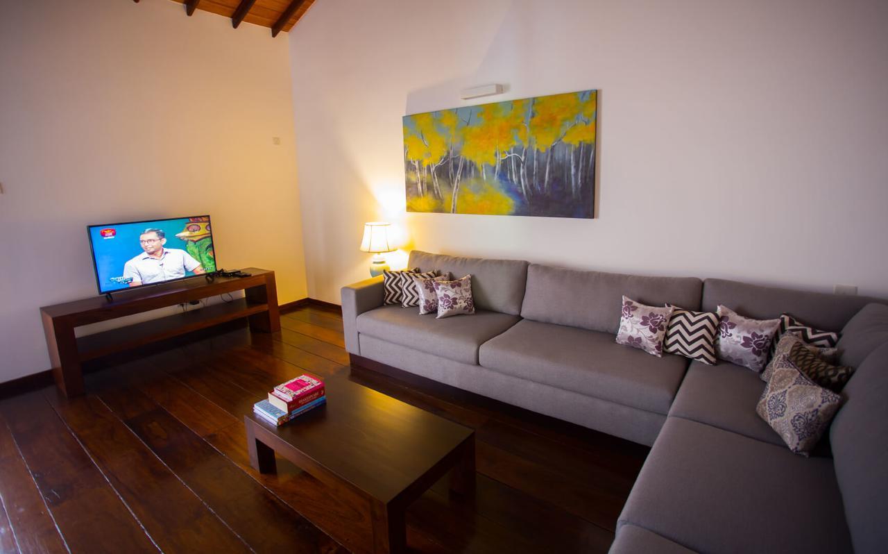 Villa Jasmine Breeze Kaduwela Ngoại thất bức ảnh